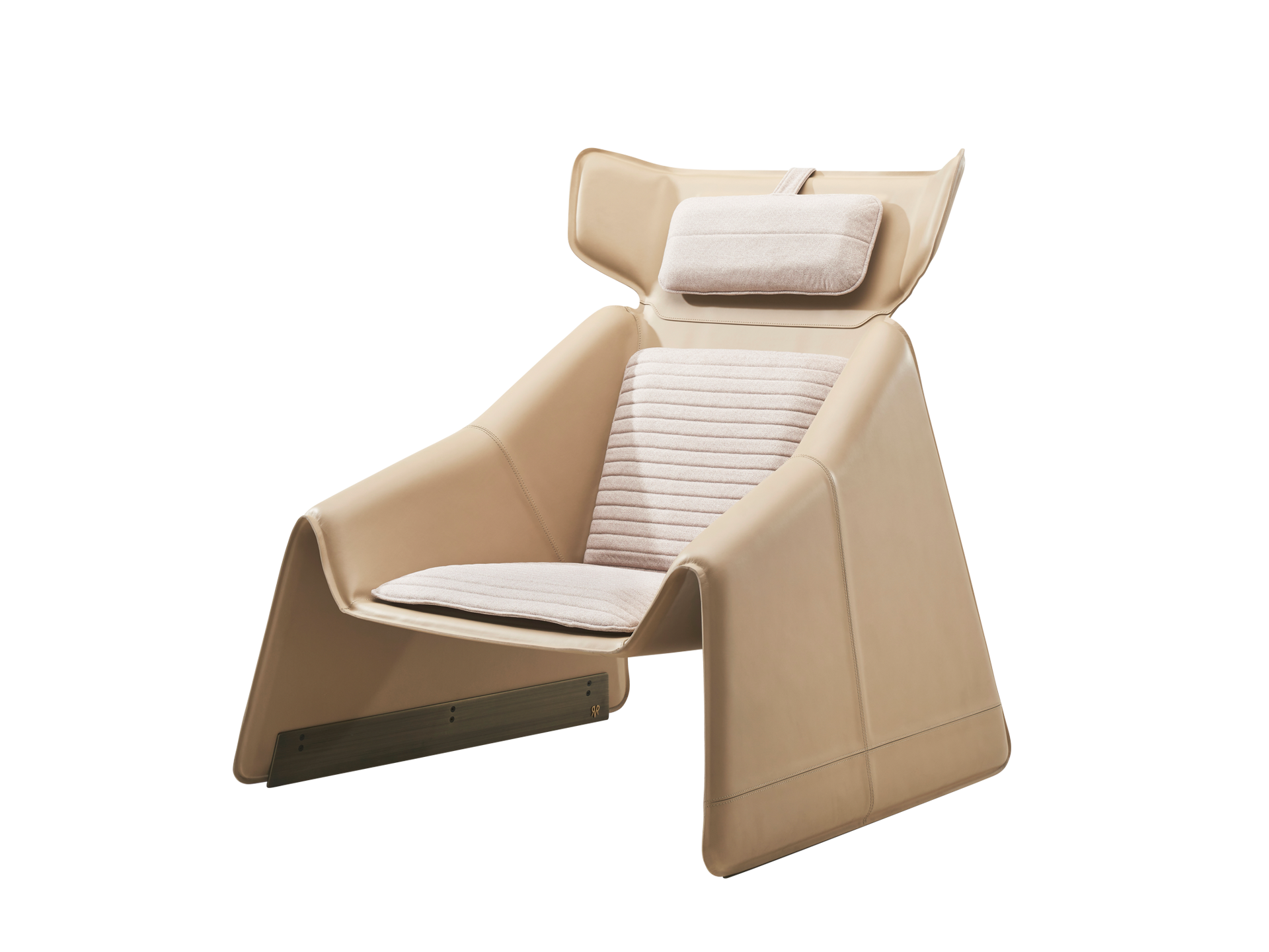 RAVOH-MUSEUM-PENCE-ARMCHAIR-02.png